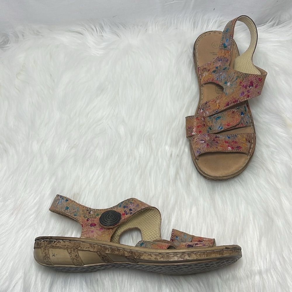 Spring Step Tadell Tan Color Flecked Strappy Sandals Sz 41/US 9.5-10‎